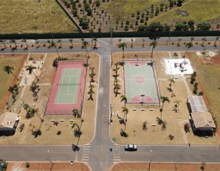 Condomínio Villa Suíça - Quadra de Tênis e Poliesportiva